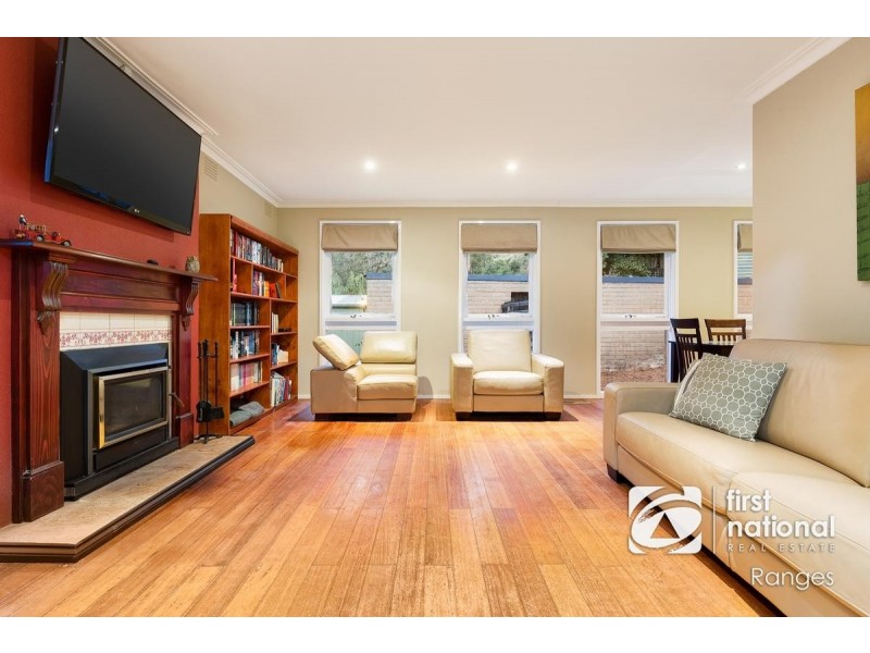 4 Borang Avenue, Selby VIC 3159