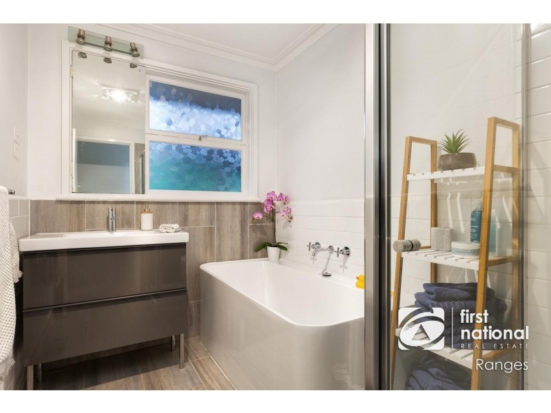 4 Borang Avenue, Selby VIC 3159