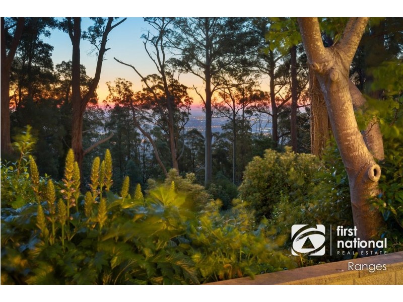 7 Dunn Avenue, Ferny Creek VIC 3786