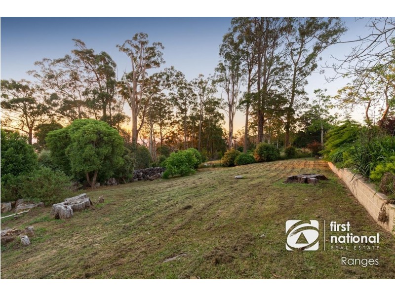 7 Dunn Avenue, Ferny Creek VIC 3786