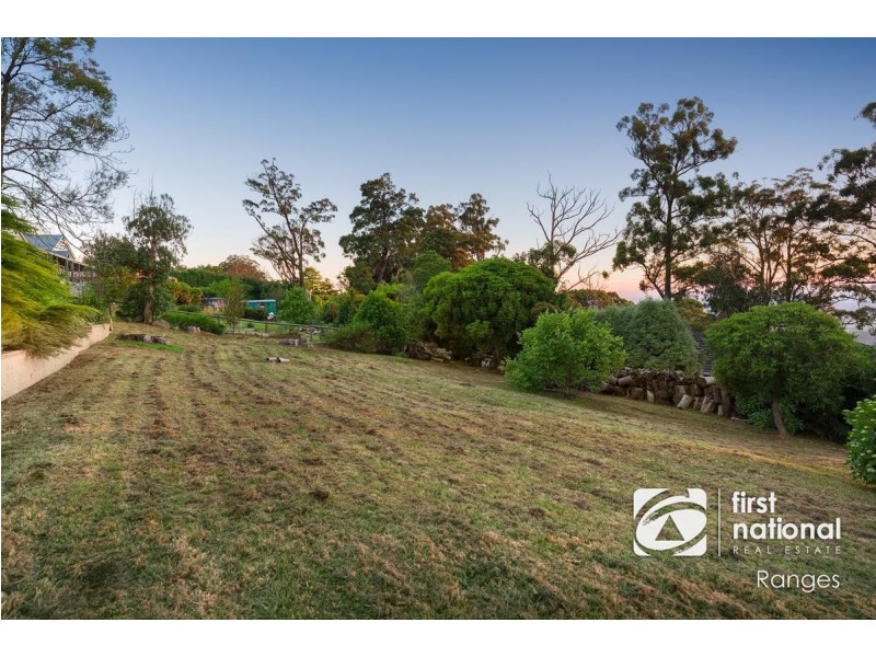 7 Dunn Avenue, Ferny Creek VIC 3786