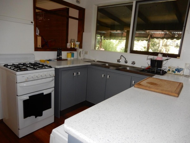 40 Florence Avenue, Emerald VIC 3782