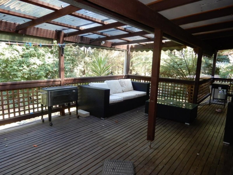 40 Florence Avenue, Emerald VIC 3782