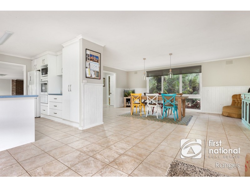 10 Sunnyside Terrace, Emerald VIC 3782
