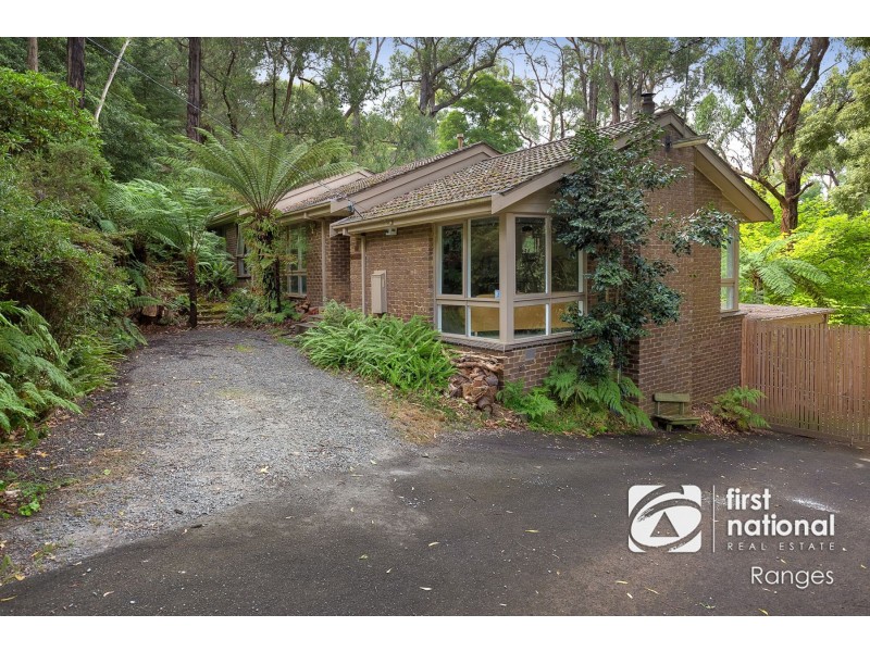 10 Sunnyside Terrace, Emerald VIC 3782