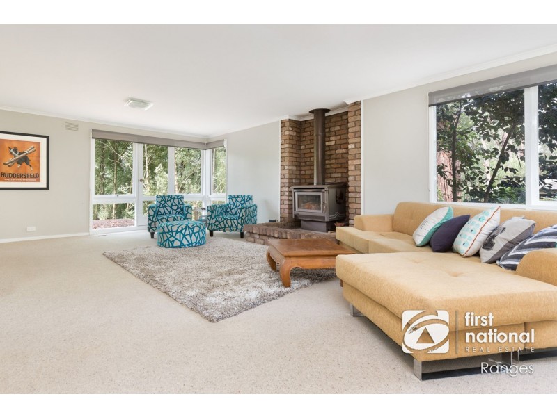 10 Sunnyside Terrace, Emerald VIC 3782