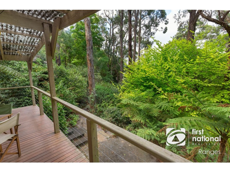 10 Sunnyside Terrace, Emerald VIC 3782