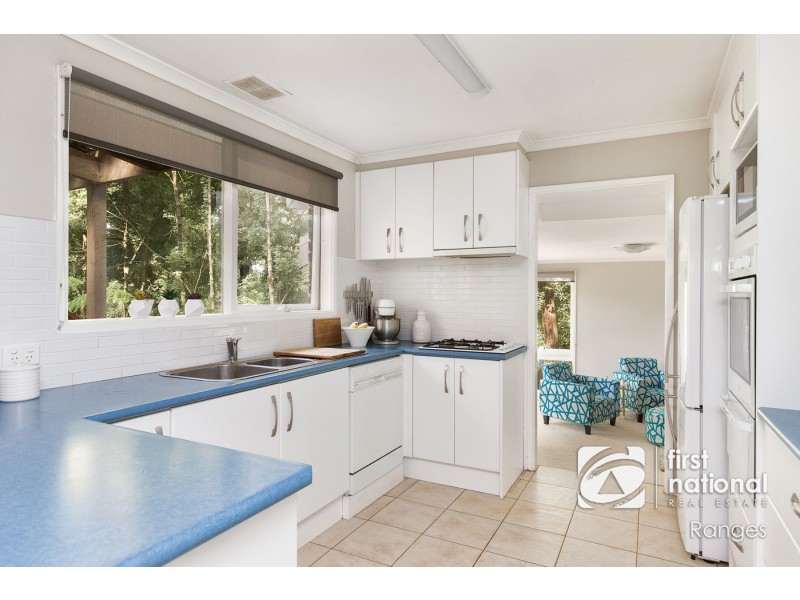 10 Sunnyside Terrace, Emerald VIC 3782