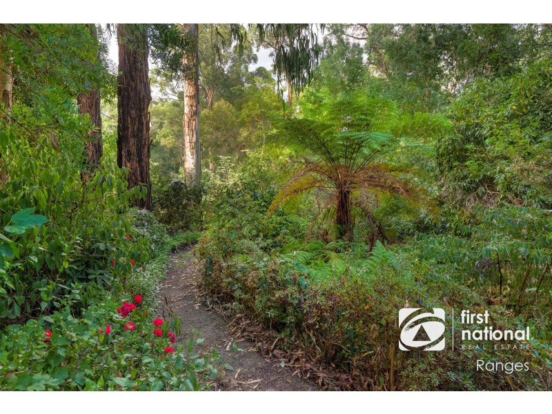 10 Sunnyside Terrace, Emerald VIC 3782