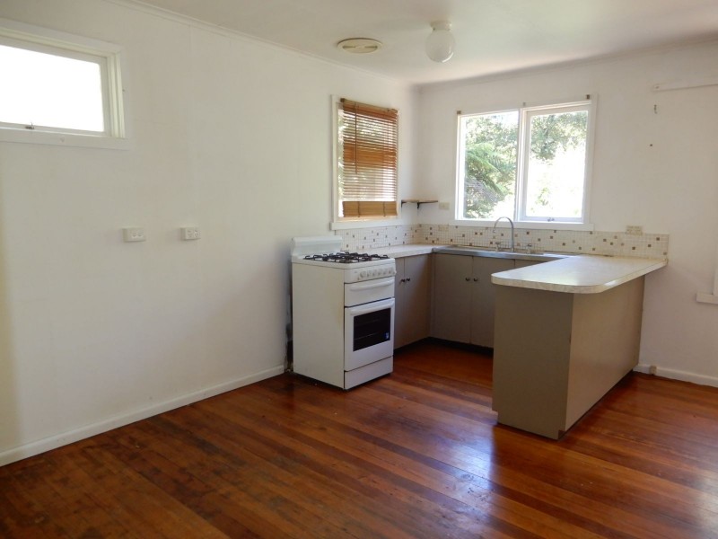 6 BEAGLEY STREET, Kallista VIC 3791