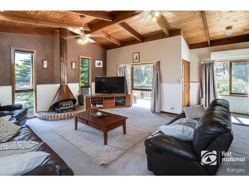 4 Vernon Street, Upper Ferntree Gully VIC 3156