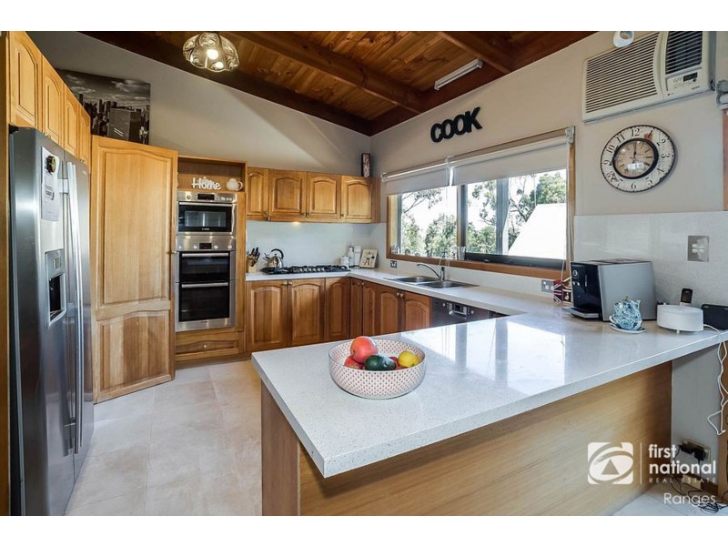 4 Vernon Street, Upper Ferntree Gully VIC 3156