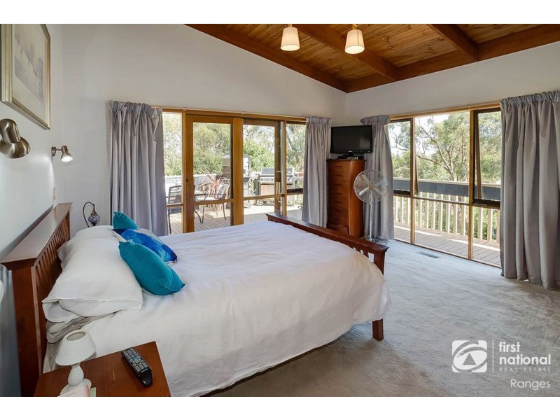 4 Vernon Street, Upper Ferntree Gully VIC 3156