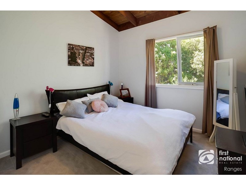 4 Vernon Street, Upper Ferntree Gully VIC 3156