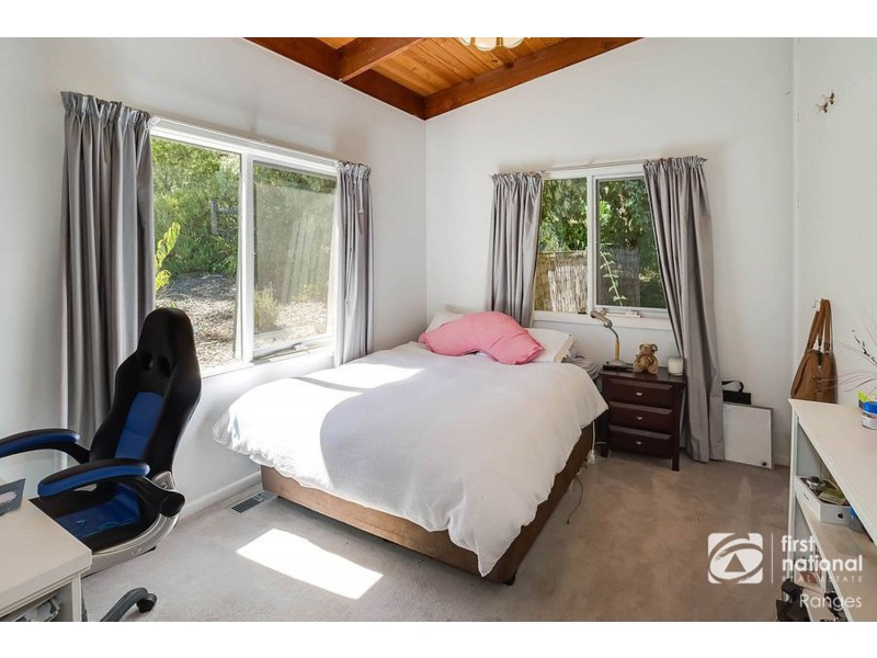 4 Vernon Street, Upper Ferntree Gully VIC 3156