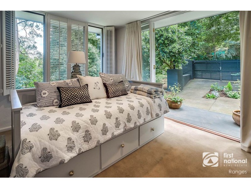 2 Victoria Grove, Ferny Creek VIC 3786