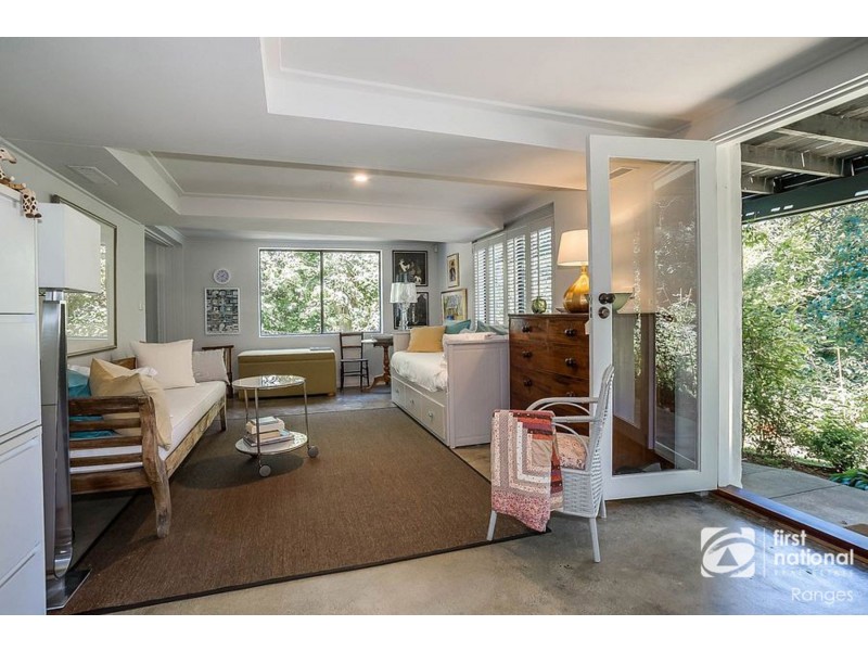 2 Victoria Grove, Ferny Creek VIC 3786