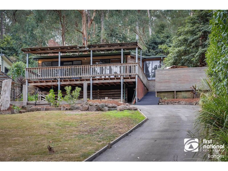 6 Colombo Road, Belgrave VIC 3160
