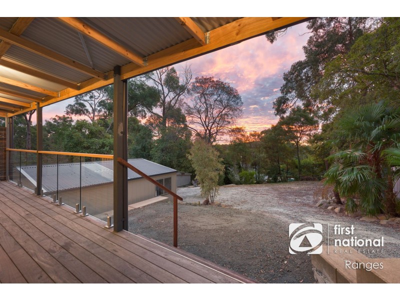 15 Kitchener Road, Tecoma VIC 3160