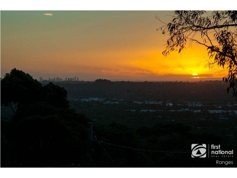 16 Gordon Avenue, Montrose VIC 3765