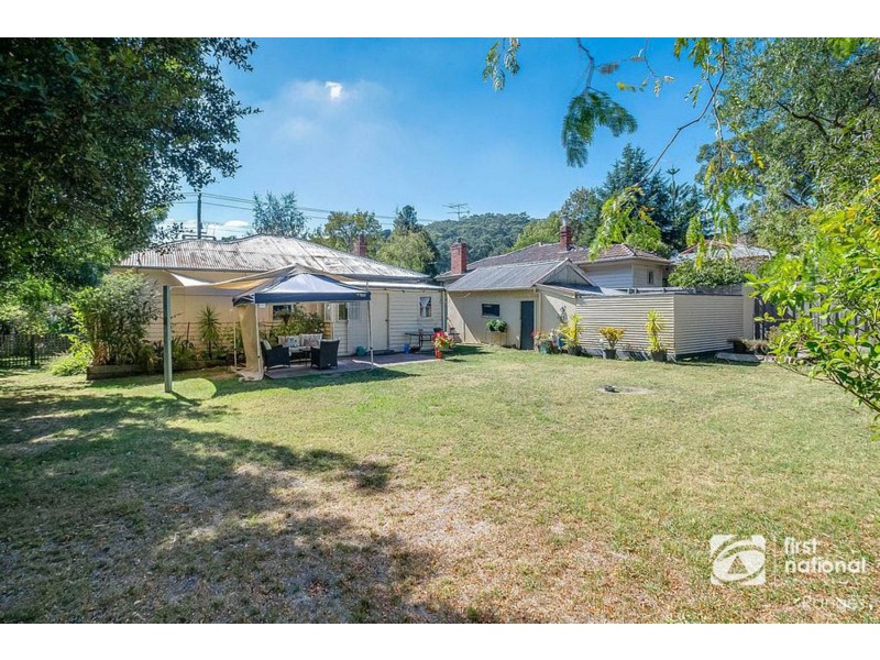 1572 Burwood Highway, Tecoma VIC 3160
