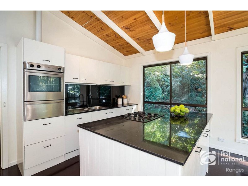 16 Gully Crescent, Belgrave VIC 3160