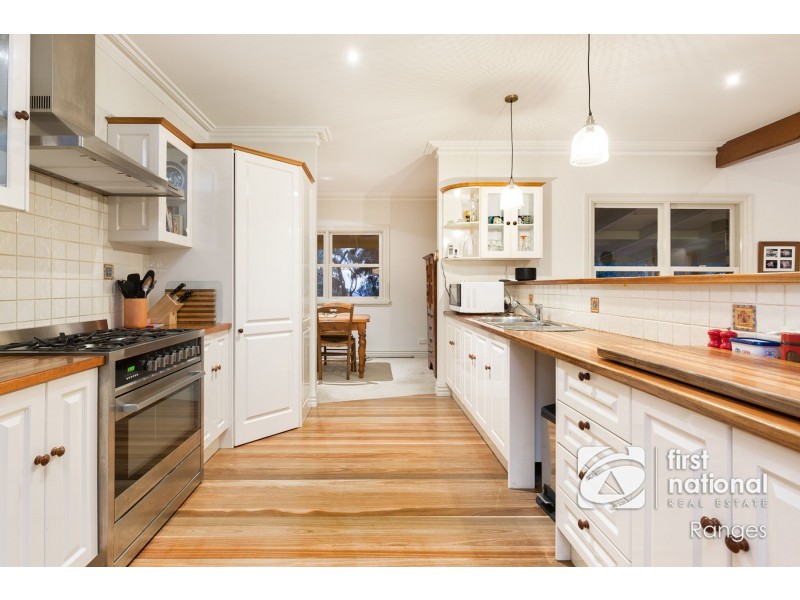 4 View Road, Belgrave VIC 3160