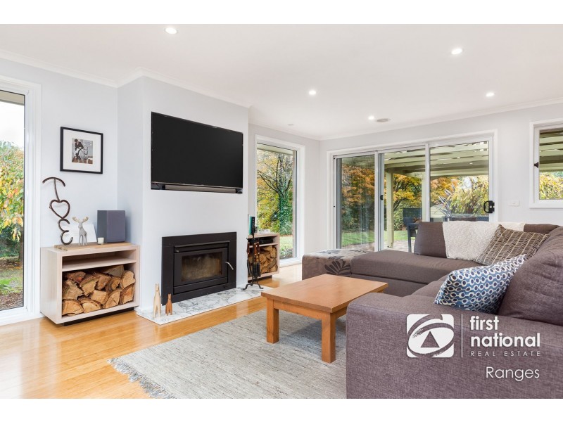 8 Old Beaconsfield Road, Emerald VIC 3782