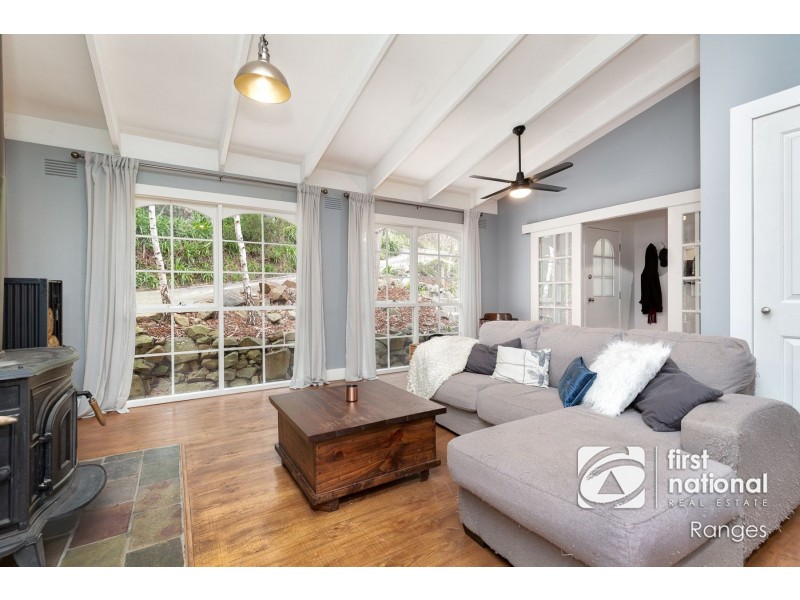 5 Waratah Avenue, Belgrave VIC 3160