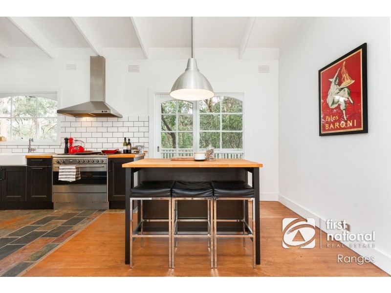 5 Waratah Avenue, Belgrave VIC 3160