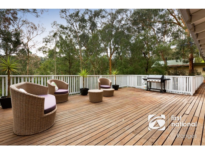 5 Waratah Avenue, Belgrave VIC 3160