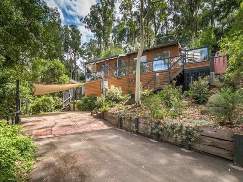 3 Torry Hill Road, Upwey VIC 3158