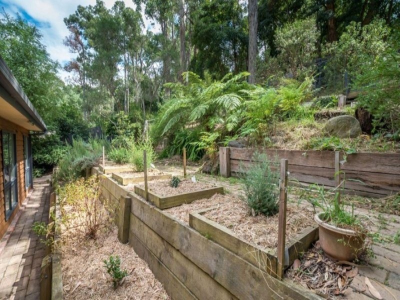 3 Torry Hill Road, Upwey VIC 3158