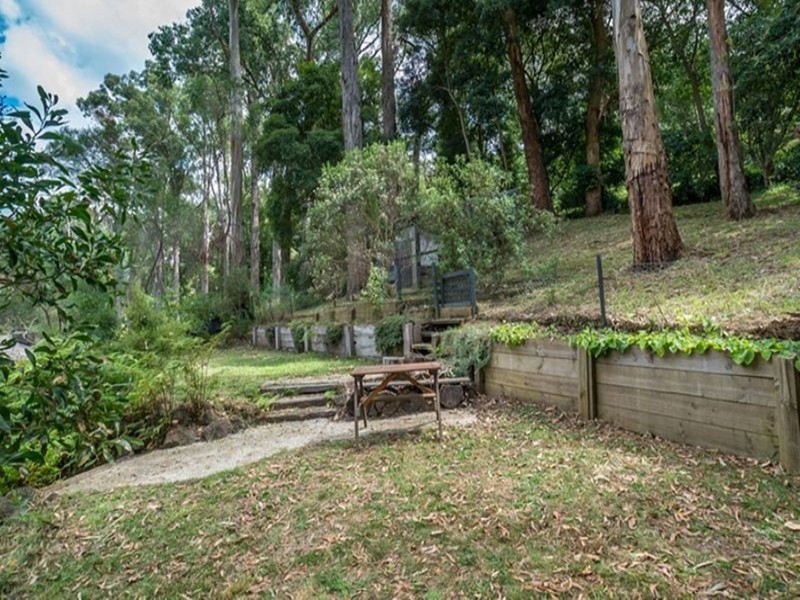 3 Torry Hill Road, Upwey VIC 3158