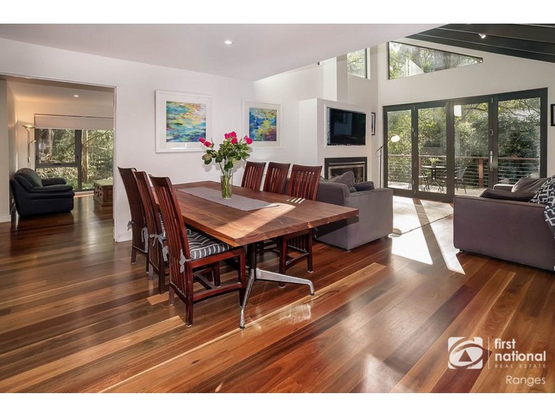 24 Warwick Farm Road, Olinda VIC 3788