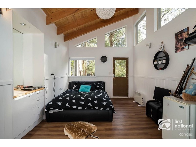 24 Warwick Farm Road, Olinda VIC 3788