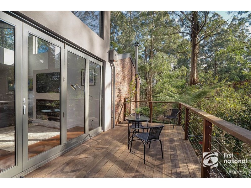 24 Warwick Farm Road, Olinda VIC 3788