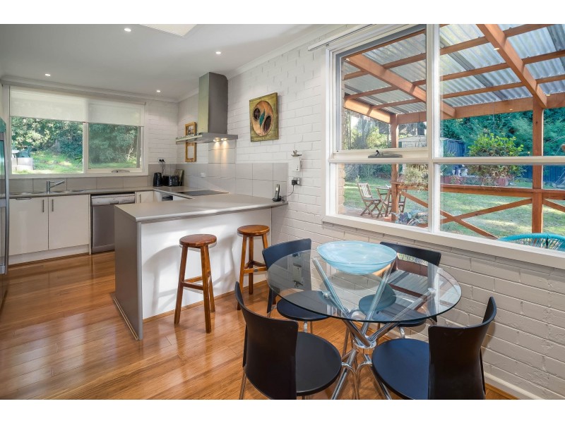 5 Acacia Avenue, Upwey VIC 3158