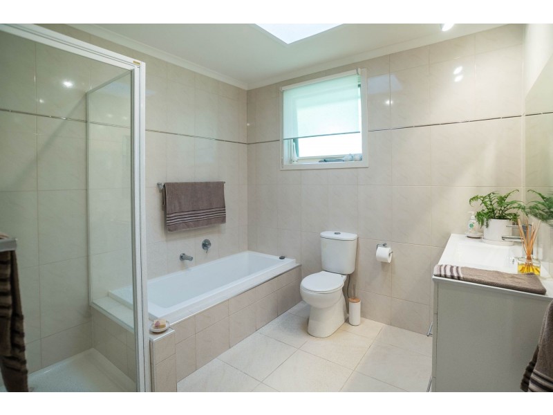 5 Acacia Avenue, Upwey VIC 3158