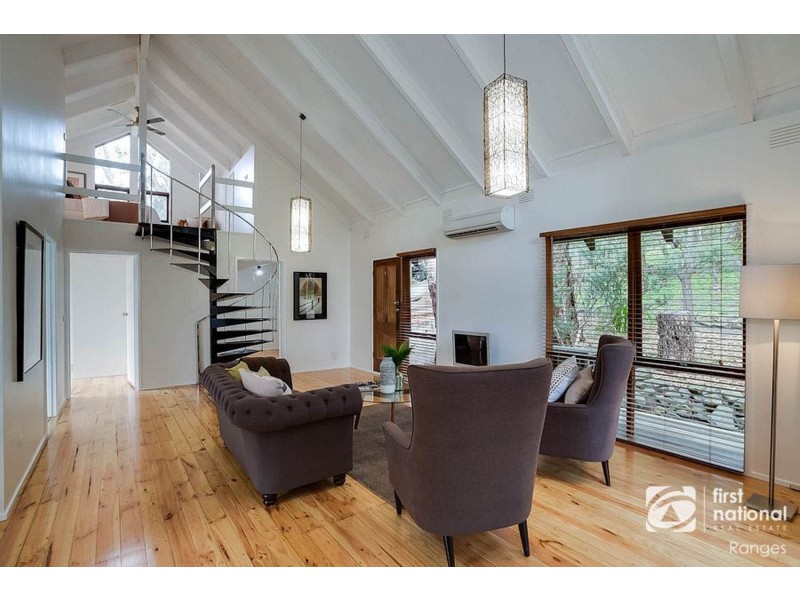 10 Maskells Hill Road, Selby VIC 3159