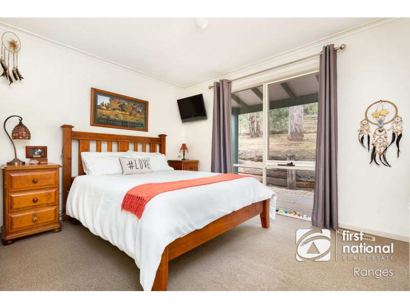 41 Second Avenue, Cockatoo VIC 3781
