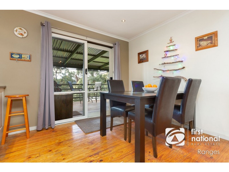 41 Second Avenue, Cockatoo VIC 3781