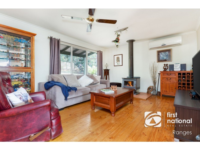 41 Second Avenue, Cockatoo VIC 3781