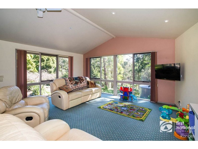 20 Aura Vale Road, Menzies Creek VIC 3159