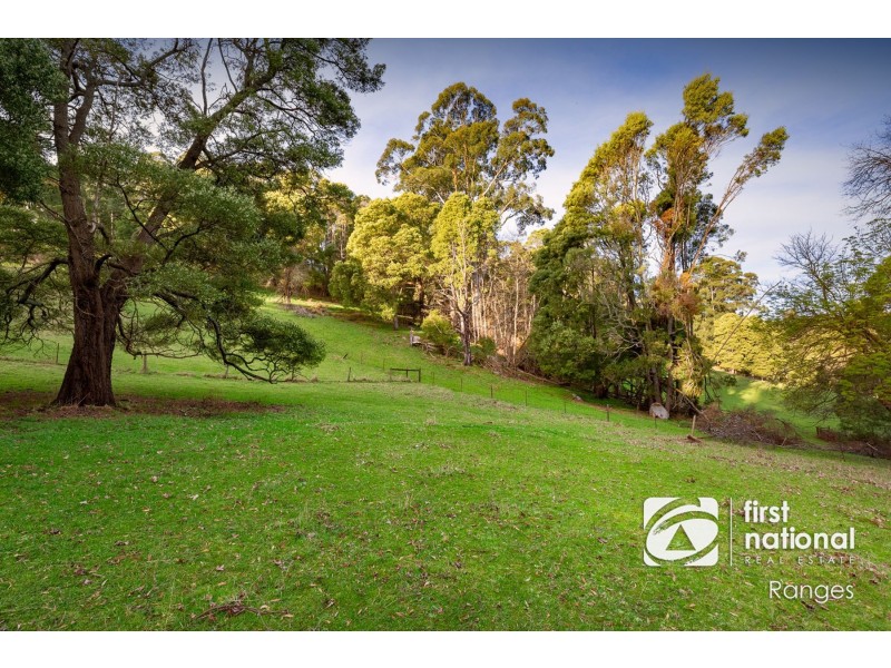 11 Paternoster Road, Emerald VIC 3782