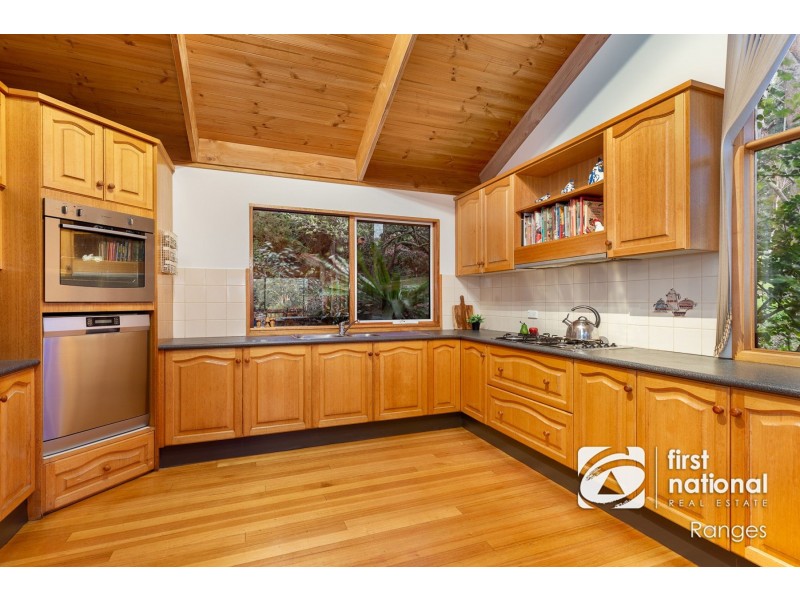 11 Paternoster Road, Emerald VIC 3782