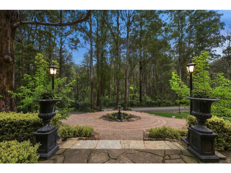 67 The Crescent, Sassafras VIC 3787