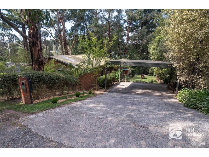 92 Moores Road, Monbulk VIC 3793