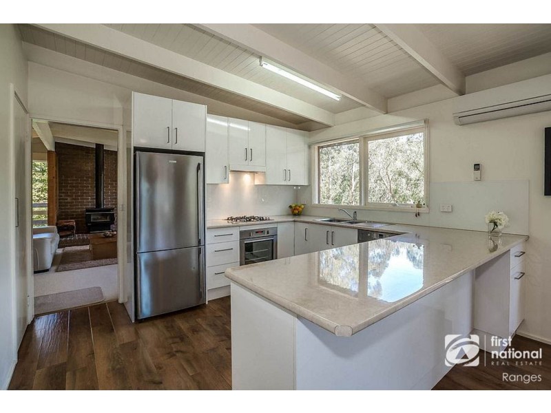 16 Avonside Road, Belgrave Heights VIC 3160