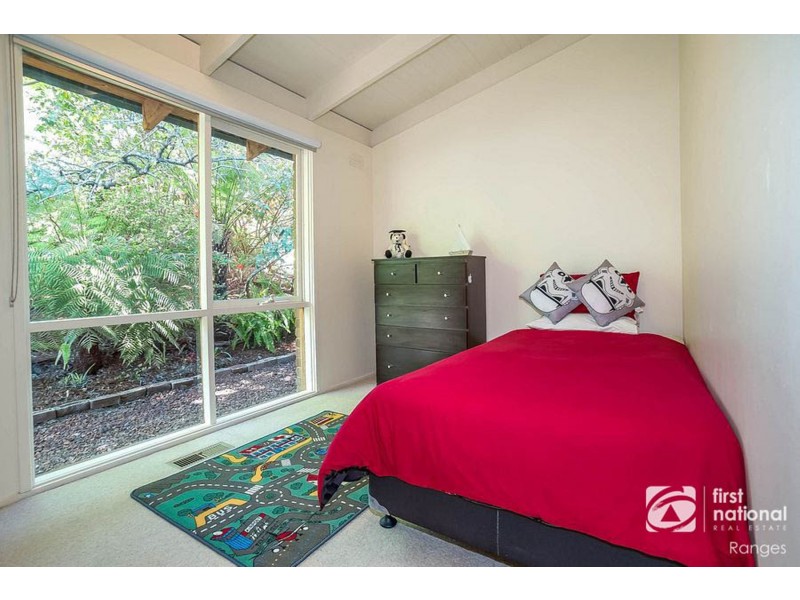 16 Avonside Road, Belgrave Heights VIC 3160